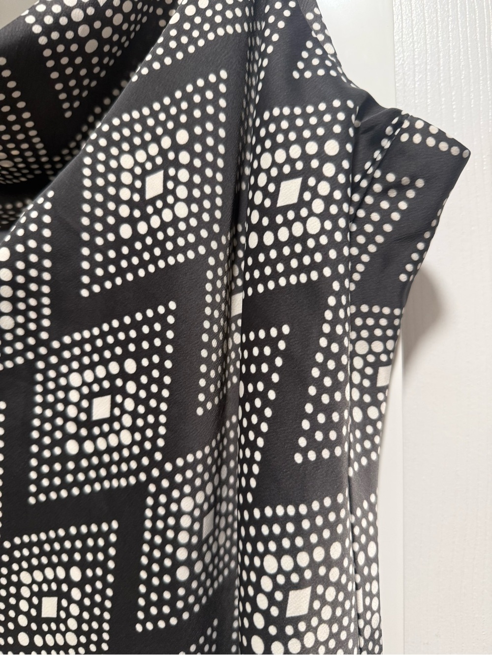 Banana Republic Black and White Geometric Midi Slip Dress - Picture 3 of 5
